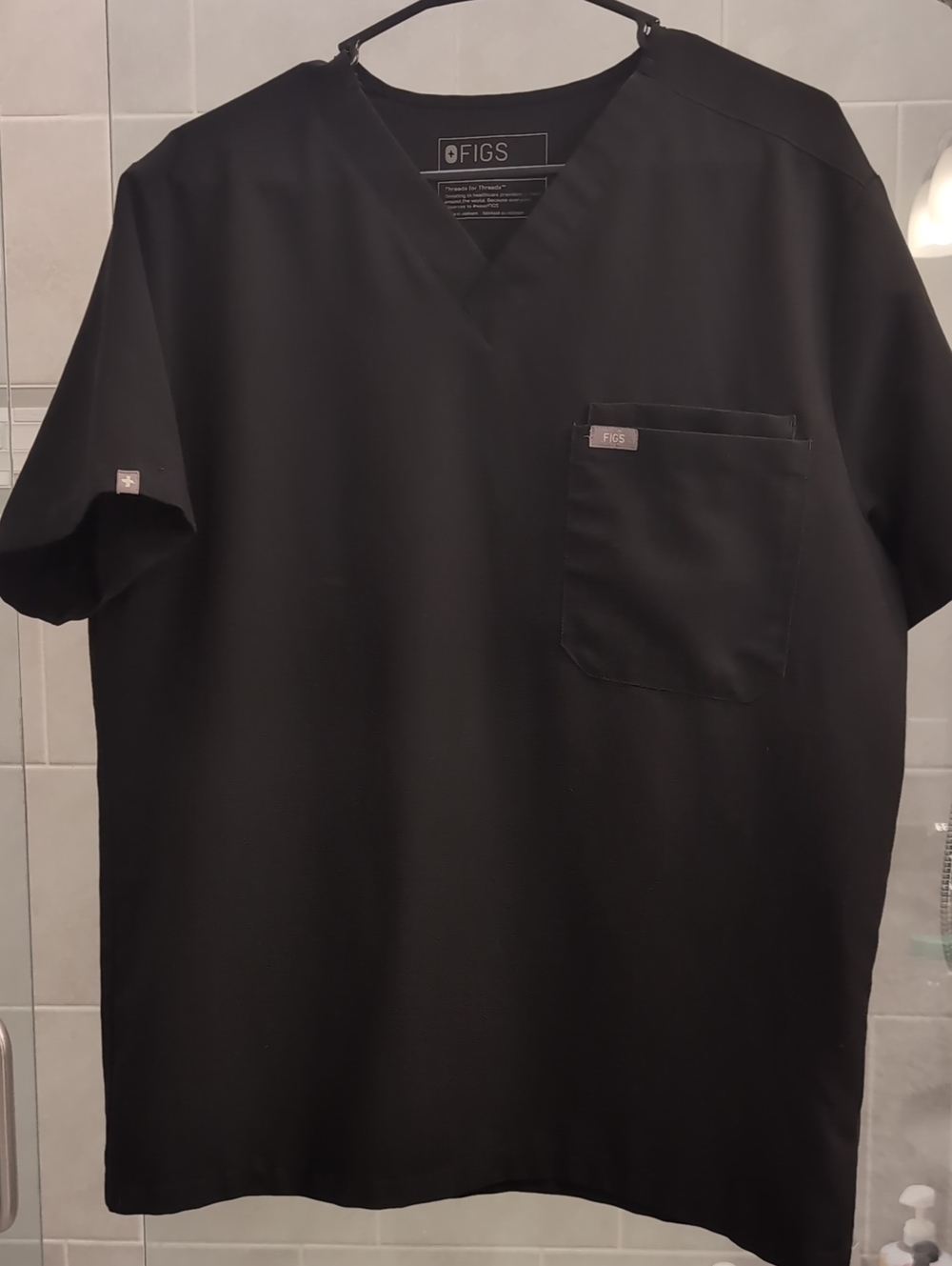 FIGS MENS Medium Black Scrub SET